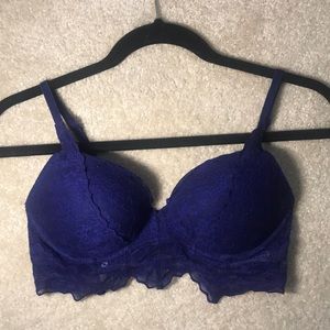 PINK Victoria’s Secret bralette